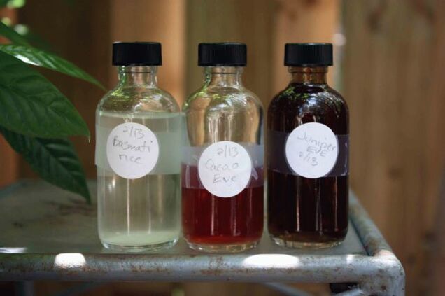 Alcohol tincture recipes for the treatment of varicose veins